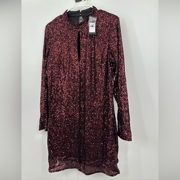 City Chic Ruby Glow Sequin Dress Size XS Cocktail Party Occasion NWT - Picture 1 of 6